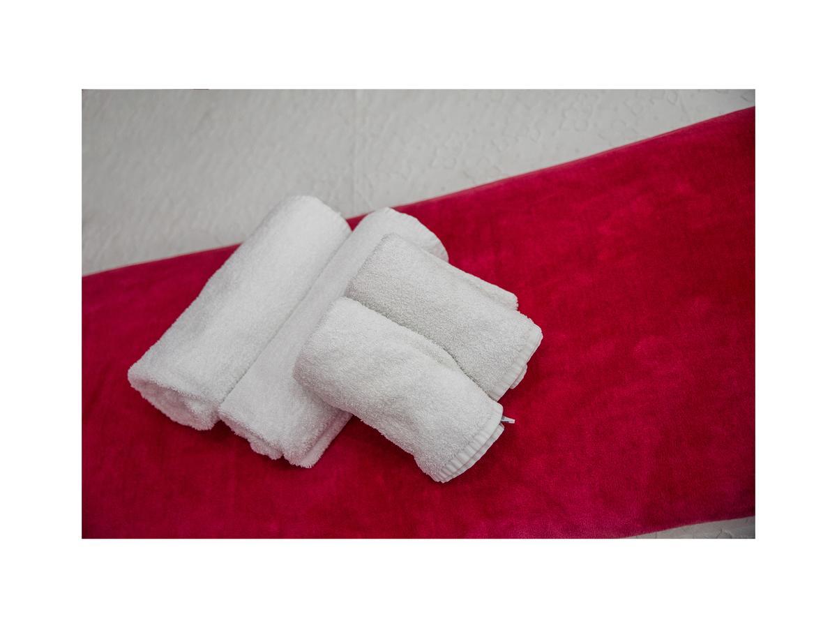 Mesogios House Suites 라르나카 외부 사진